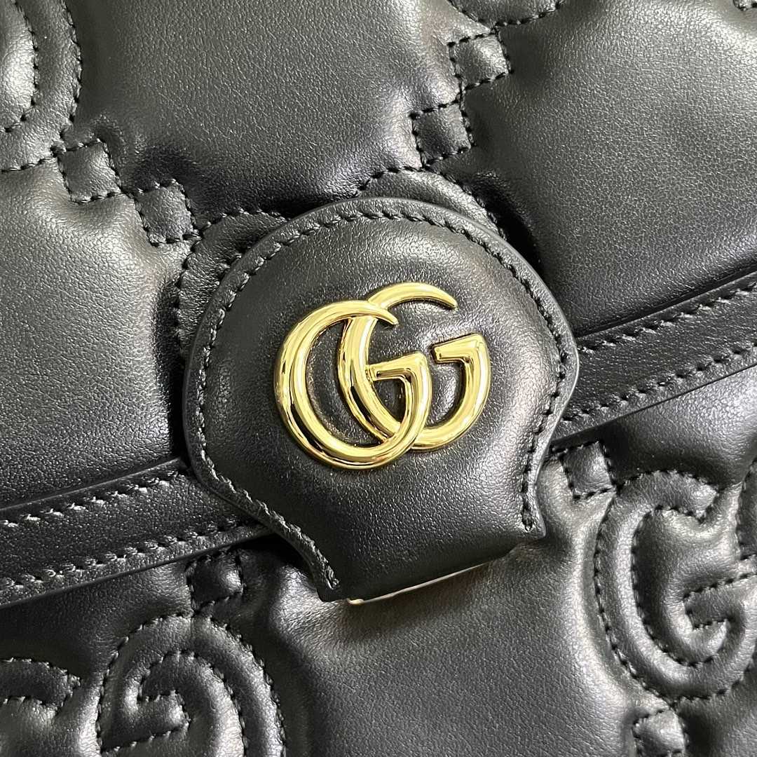 Gucci GG Matelasse Handbag (25.5x 20.5x 12.5cm) - PerfectKickZ