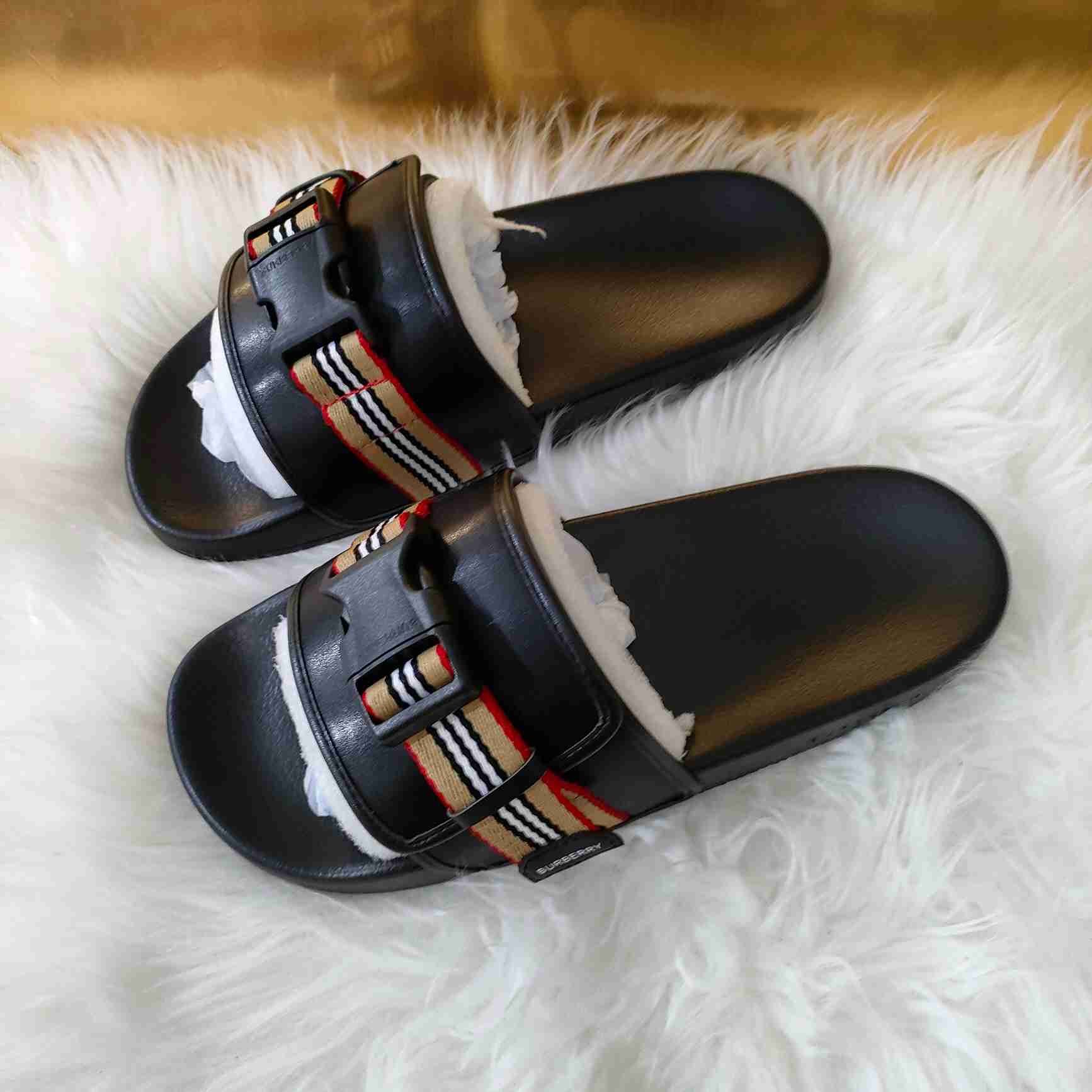 Burberry Icon Stripe Buckled Slides - 