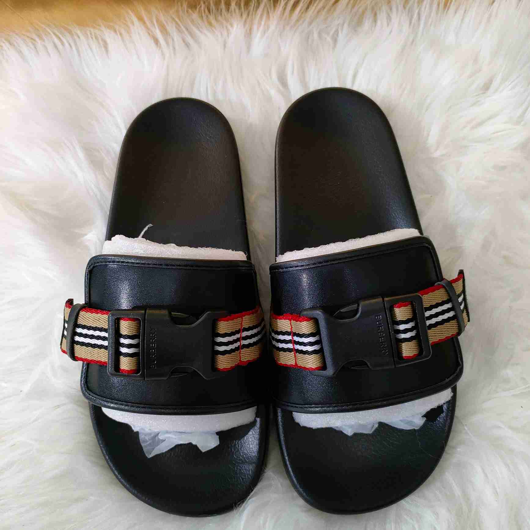 Burberry Icon Stripe Buckled Slides - 