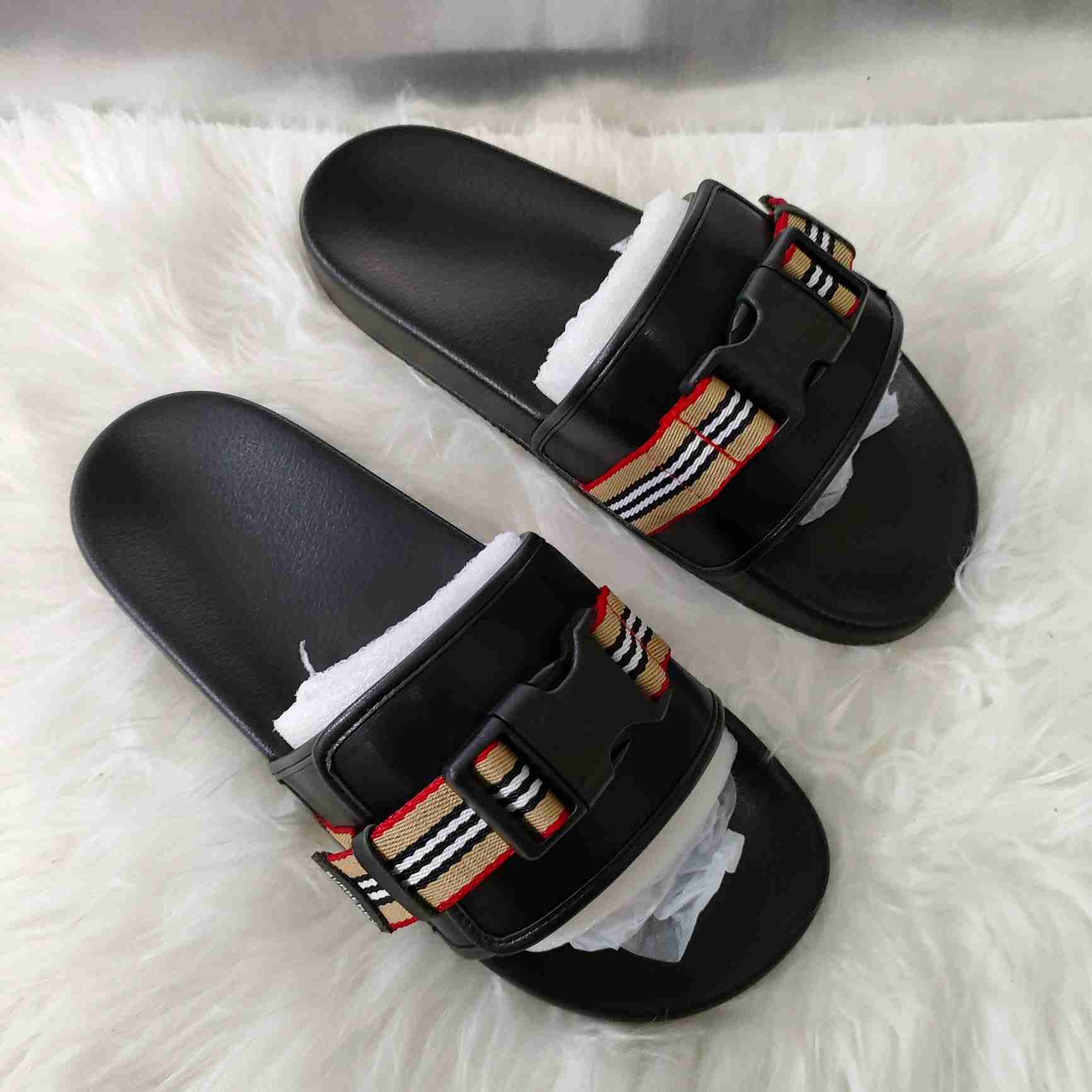 Burberry Icon Stripe Buckled Slides - 