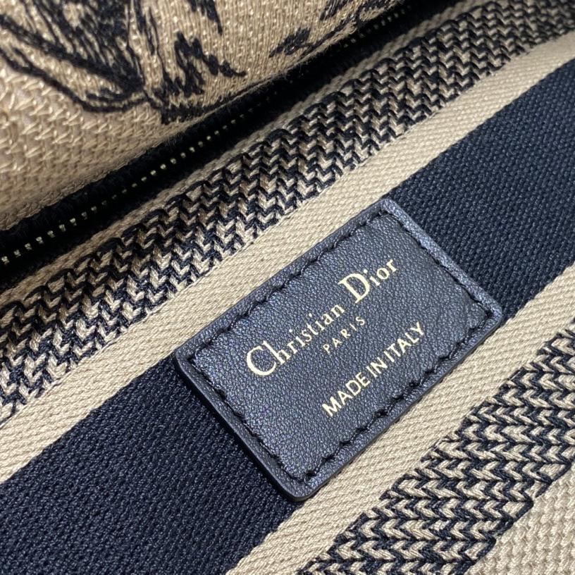 Dior Medium Lady D-lite Bag - PerfectKickZ