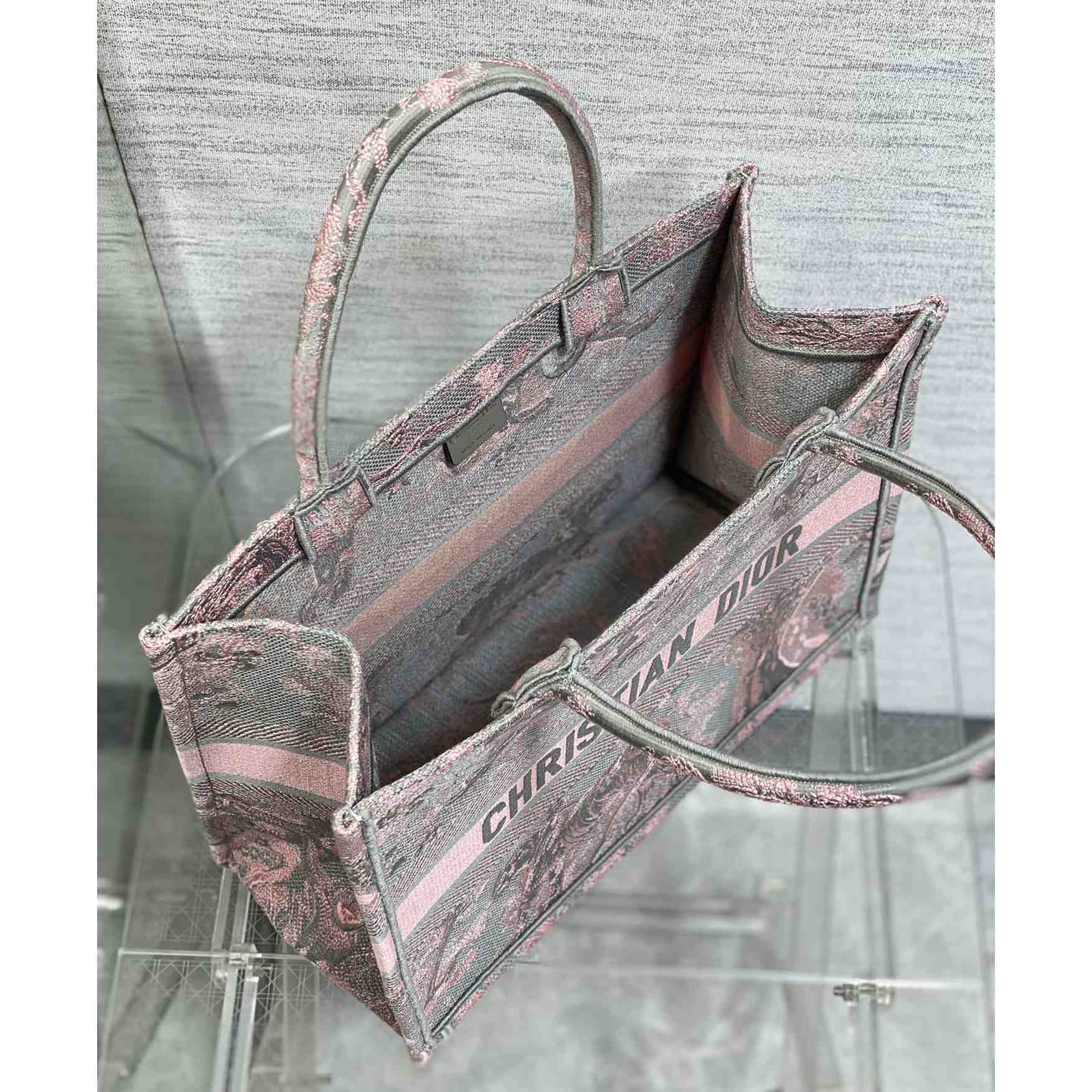 Dior Medium Dior Book Tote - PerfectKickZ