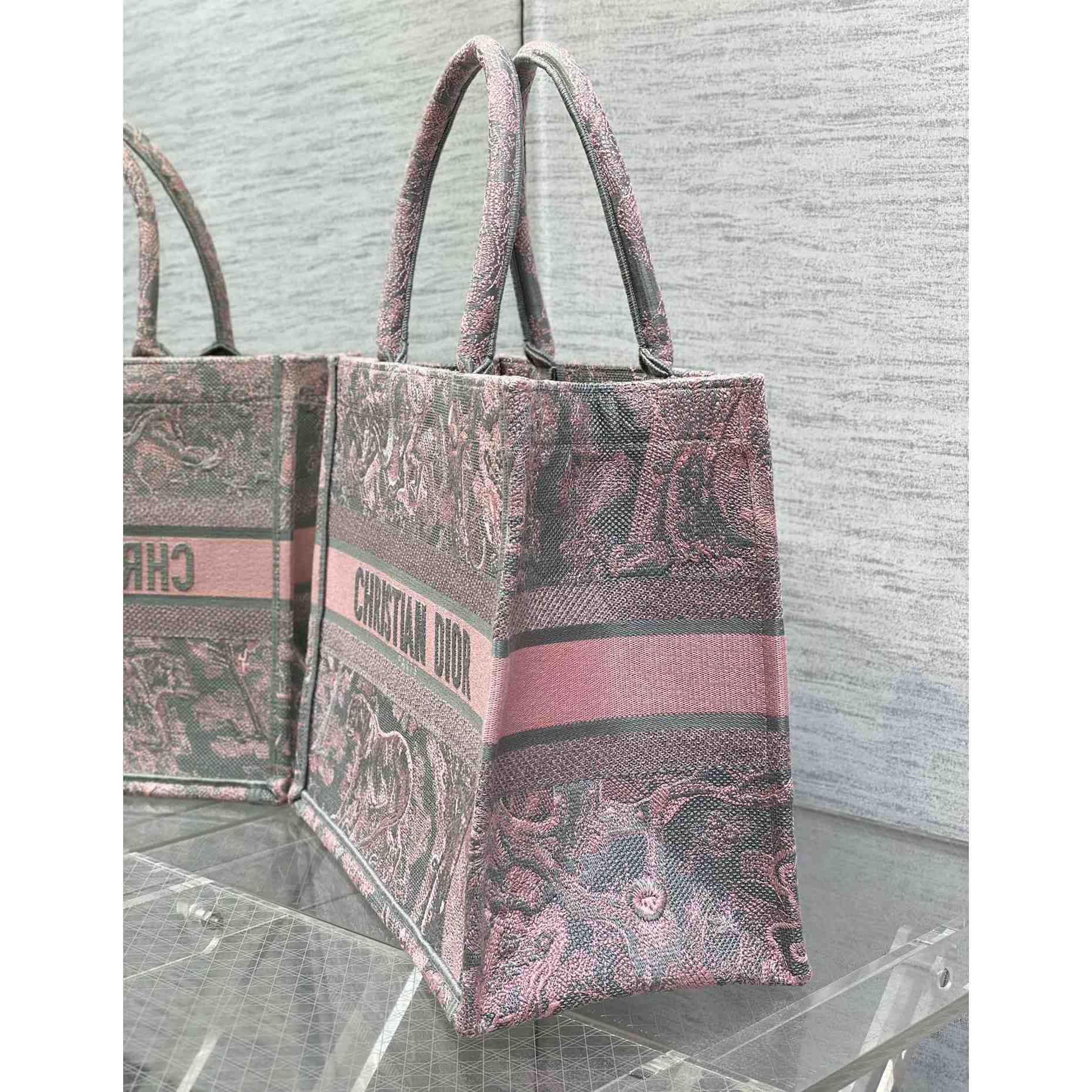 Dior Medium Dior Book Tote - PerfectKickZ