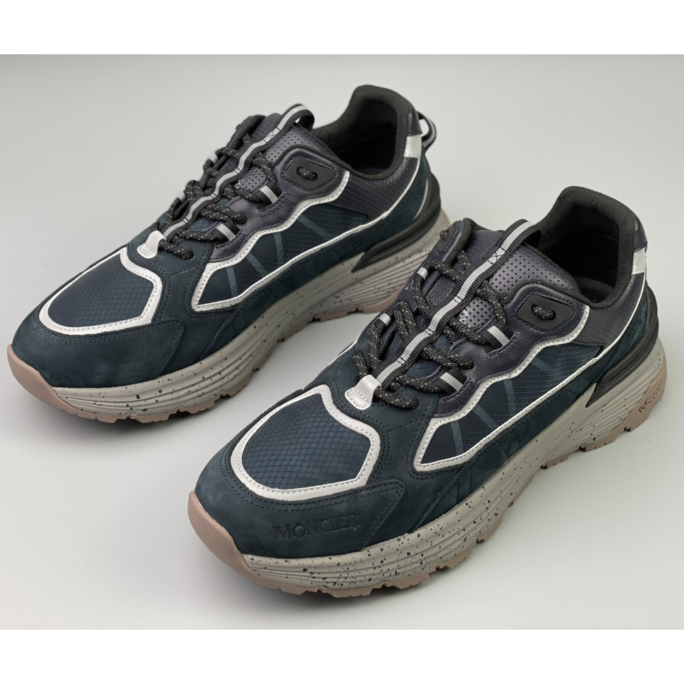 Moncler Lite Runner Low Top Sneaker - 