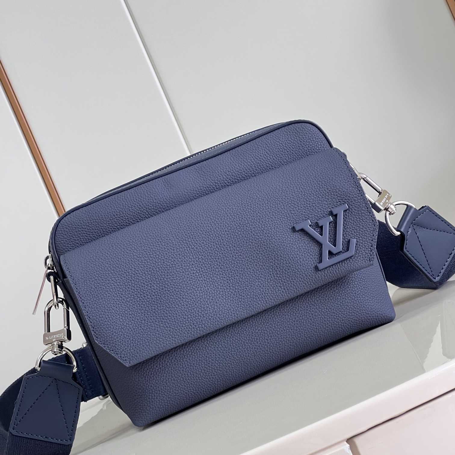Louis Vuitton Fastline Messenger (23.5x18x7cm)   M22611 - PerfectKickZ