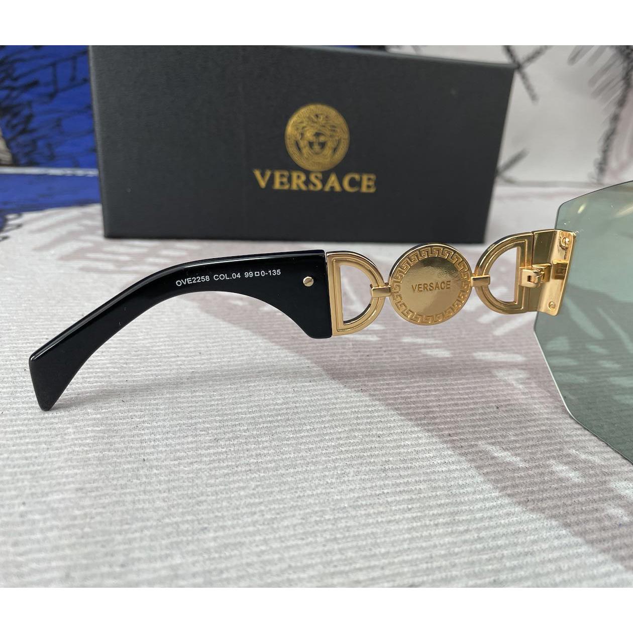 Versace Medusa Biggie Mask Sunglasses   VE2258 - PerfectKickZ