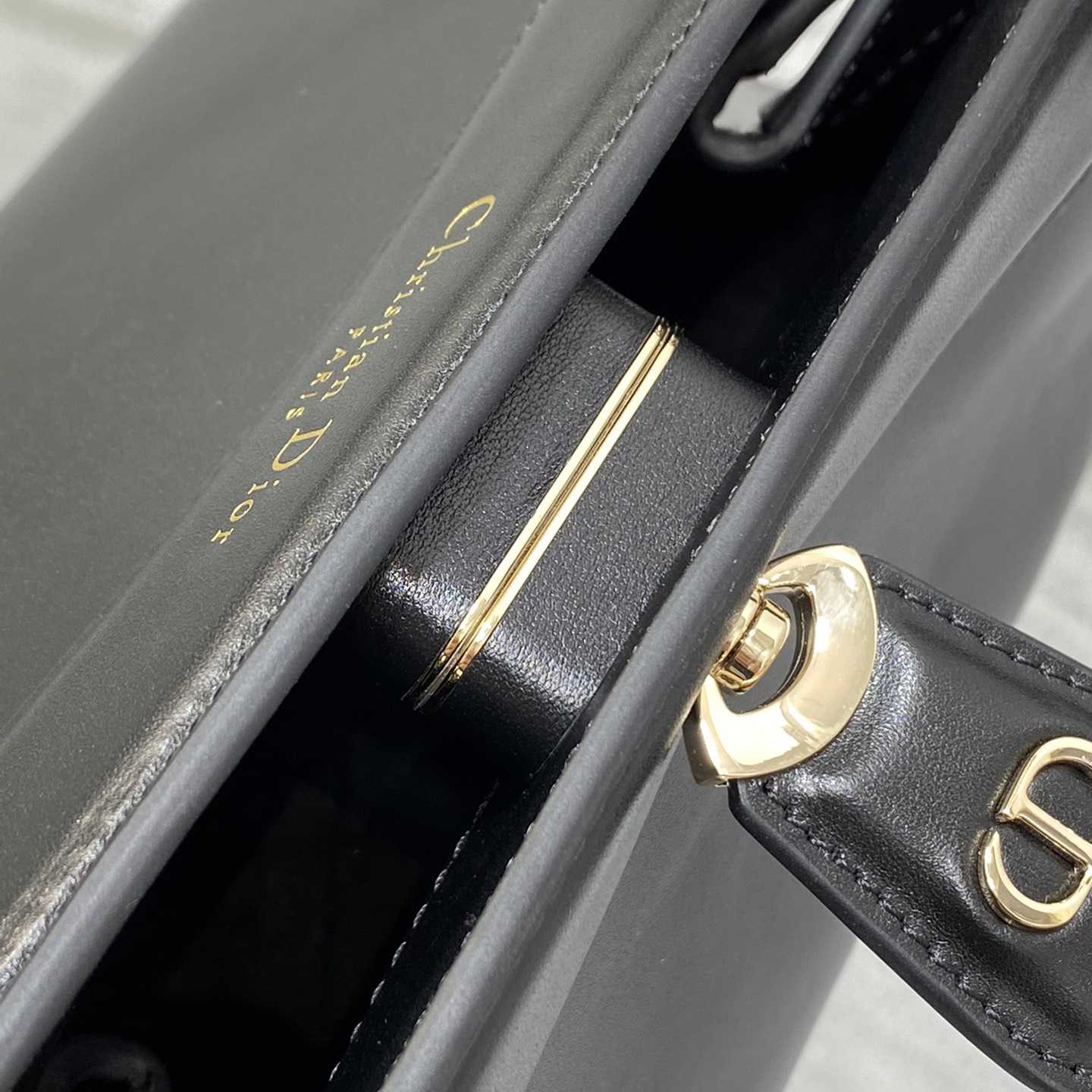 Dior Small Dior Key Bag - PerfectKickZ