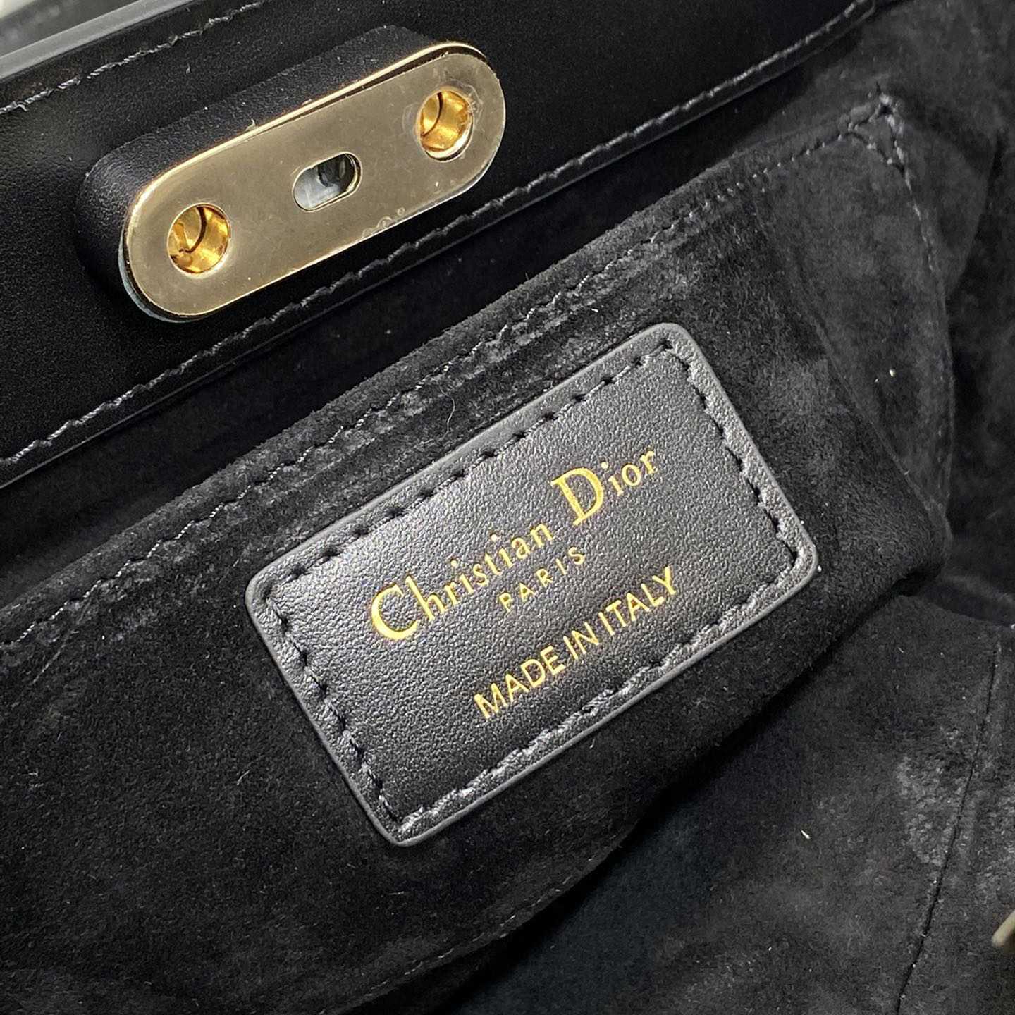 Dior Small Dior Key Bag - PerfectKickZ