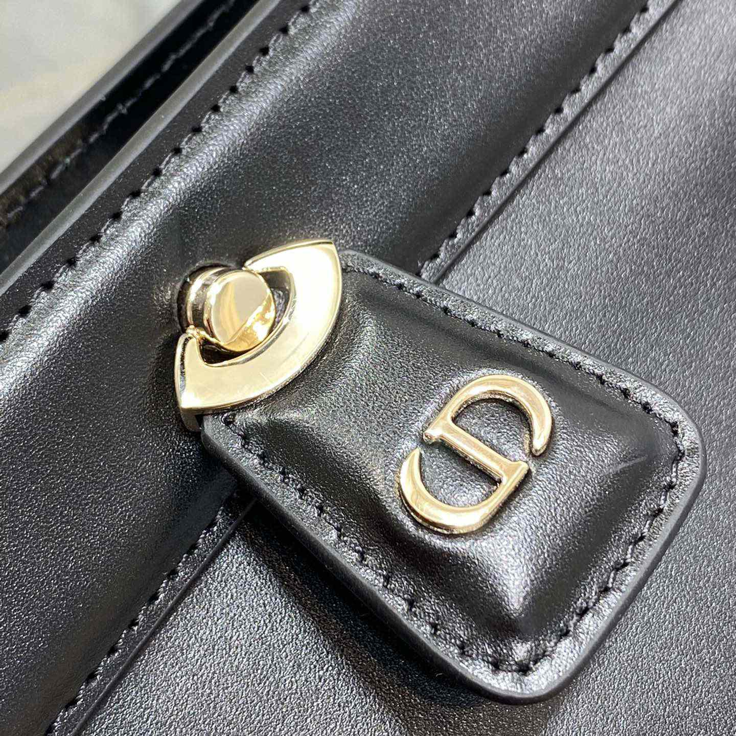 Dior Small Dior Key Bag - PerfectKickZ