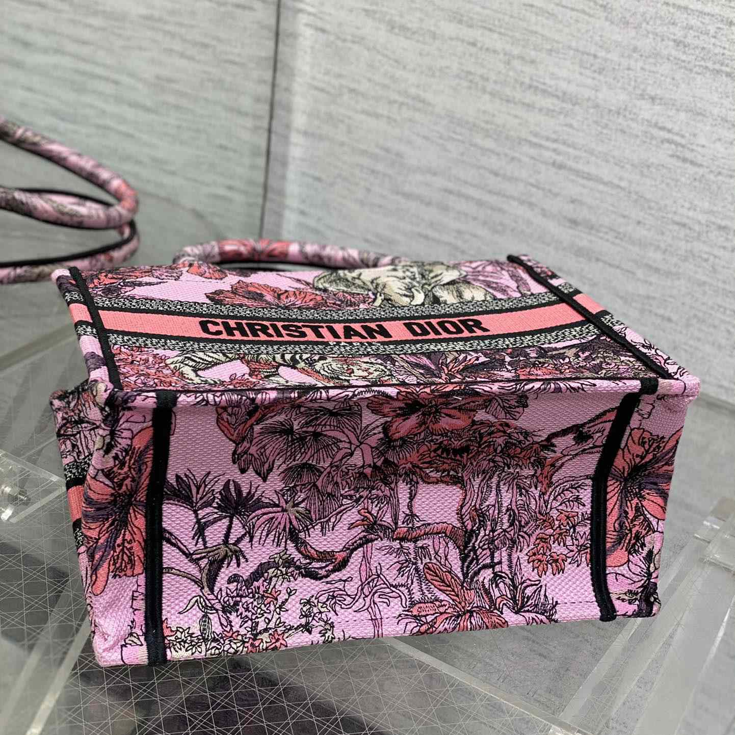 Dior Small Dior Book Tote - PerfectKickZ