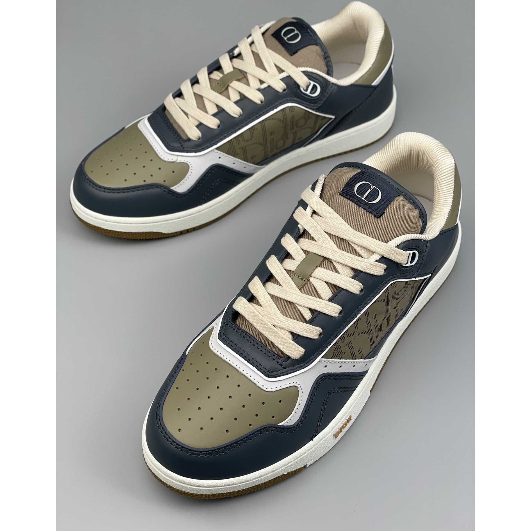 Dior B27 Low-Top Sneaker - PerfectKickZ