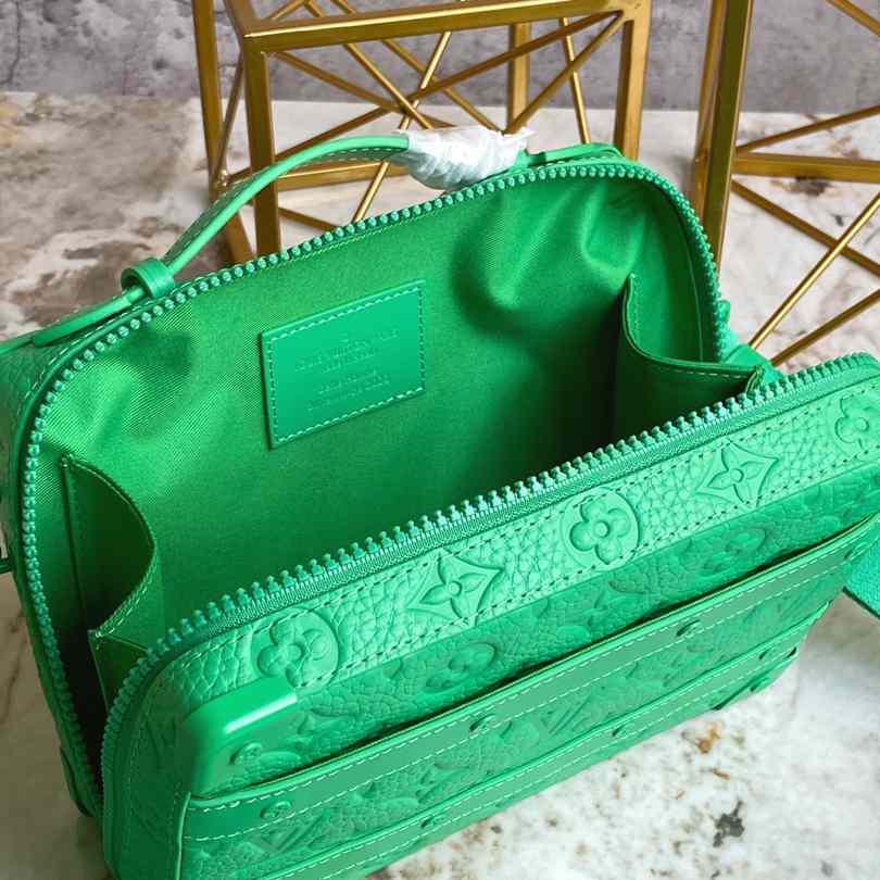 Louis Vuitton Handle Soft Trunk (21.5 x 15 x 7cm)  M20956 - PerfectKickZ