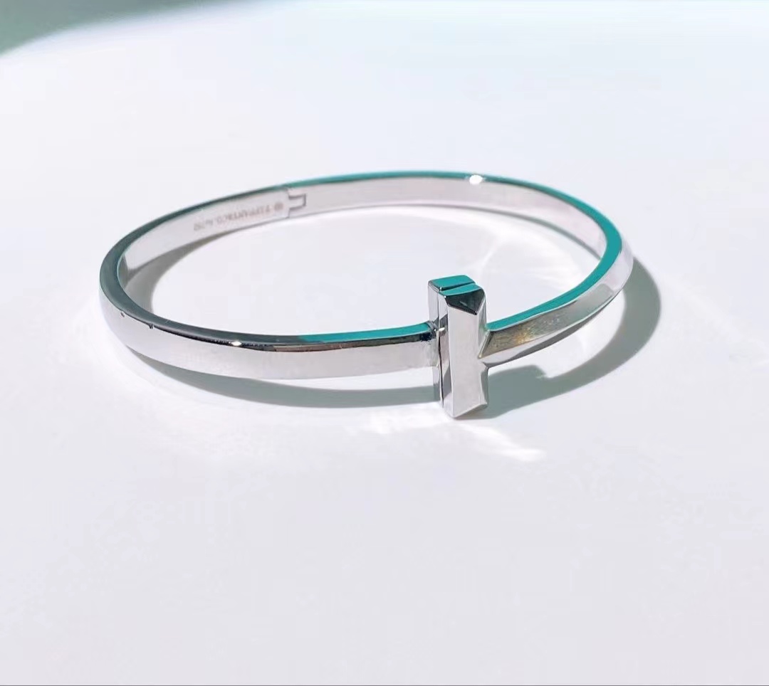 Tiffany&CO Tiffany T T1 Wide Hinged Bangle  - PerfectKickZ