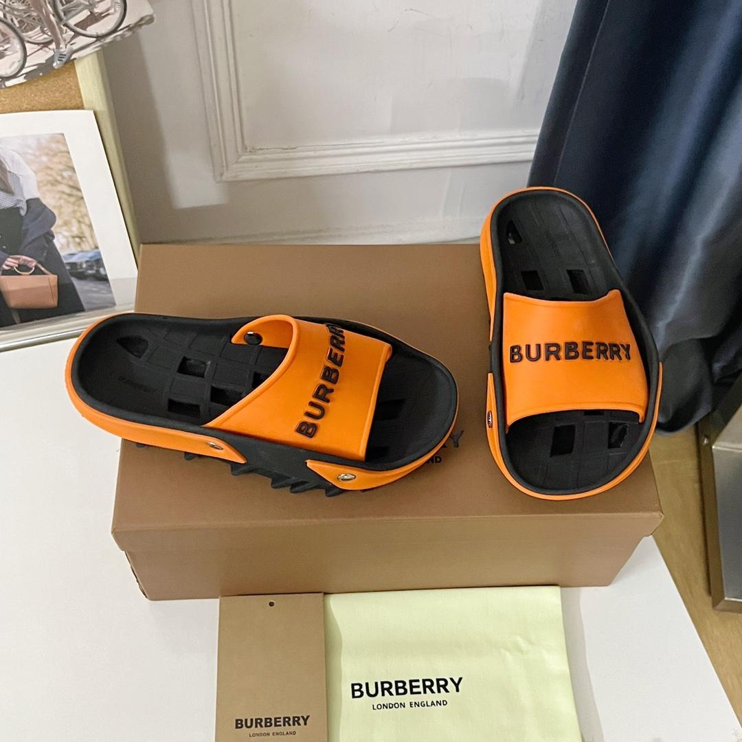 Burberry Bucklow Logo Slides - PerfectKickZ