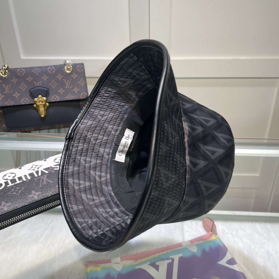Dior Bucket Hat - PerfectKickZ