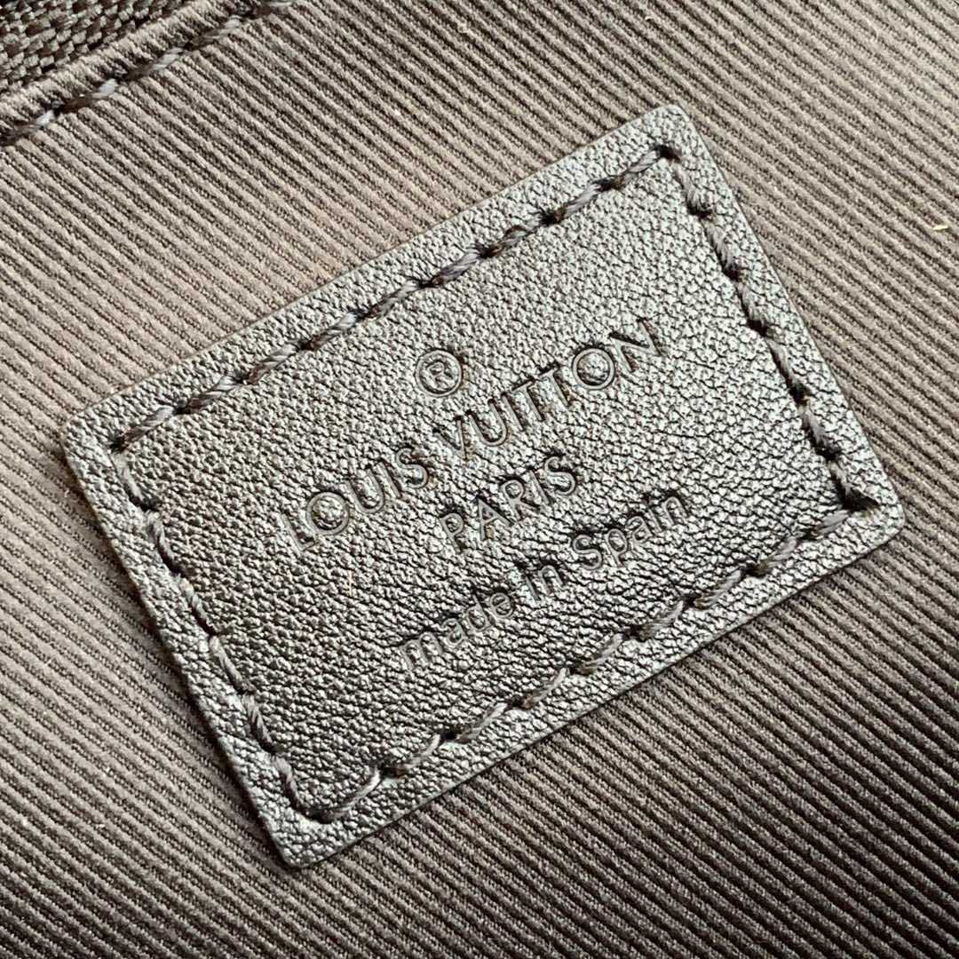 Louis Vuitton S Lock Sling Bag(21-15-4cm)    M45807 - PerfectKickZ