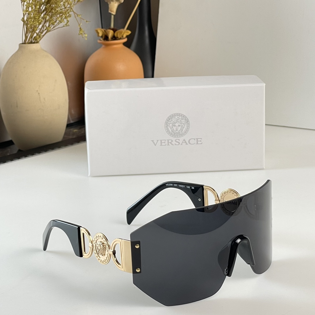 Versace Medusa Biggie Mask Sunglasses   VE2258 - PerfectKickZ