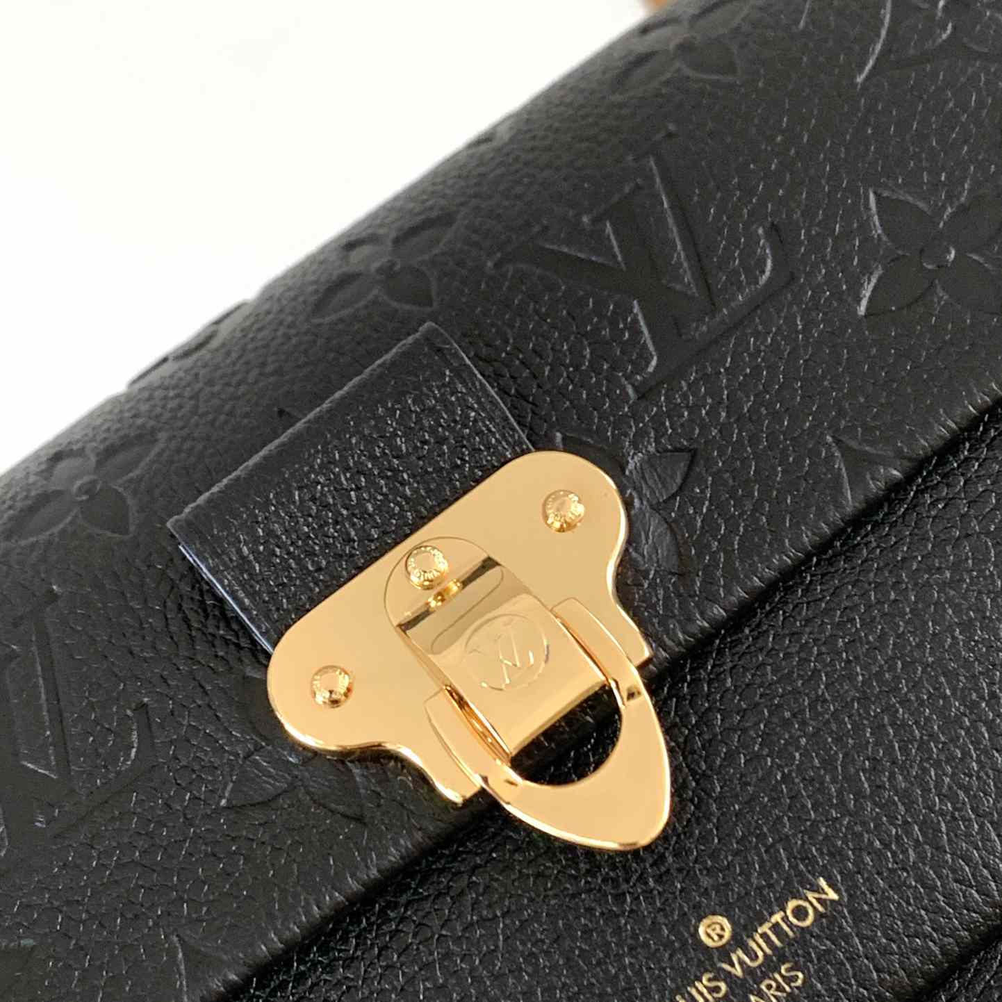 Louis Vuitton Black Monogram Empreinte Leather Vavin Wallet On Chain (19x 12.5 x 4 cm)    M67839 - PerfectKickZ