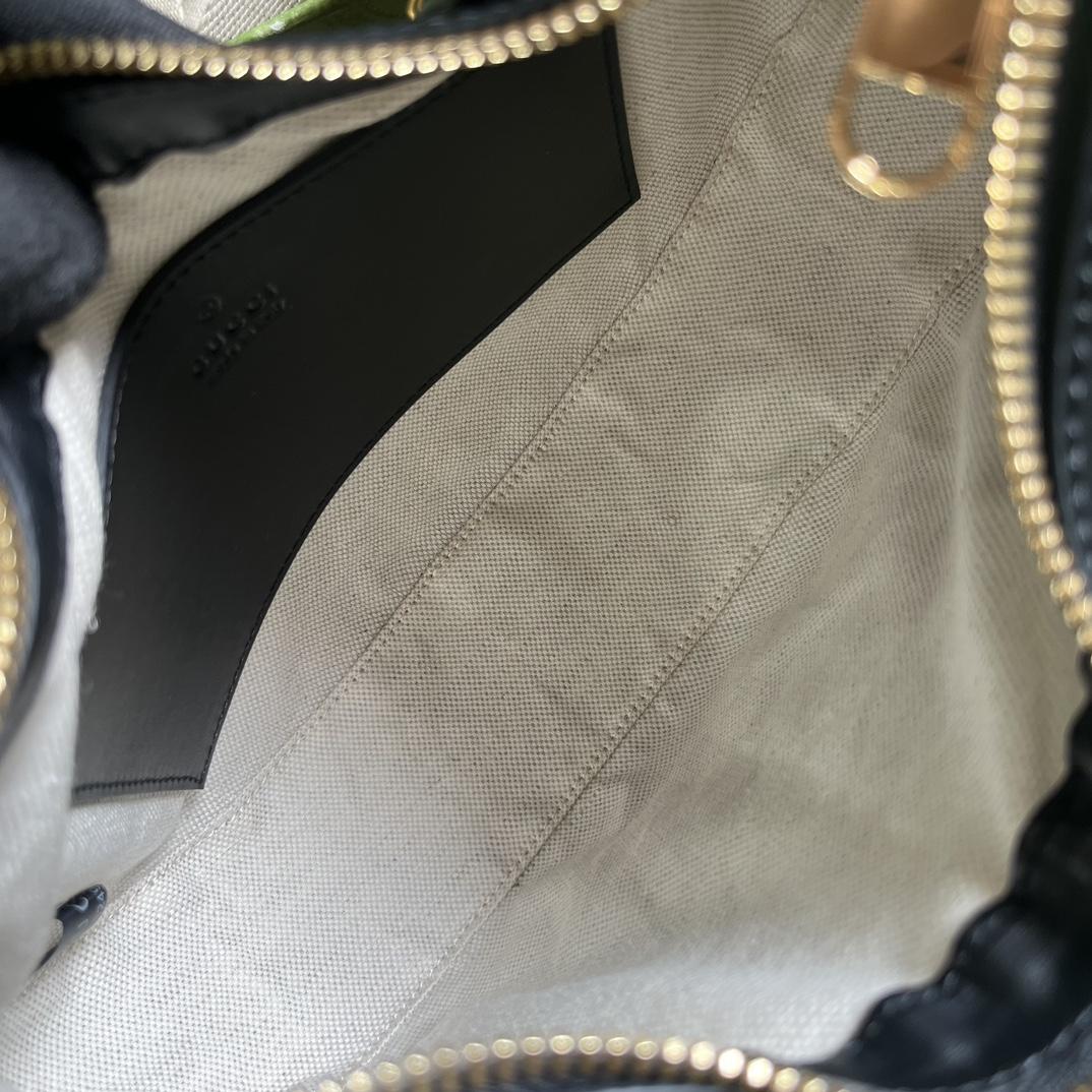 Gucci GG Matelasse Small Shoulder Bag(27x 18x 7cm) - PerfectKickZ