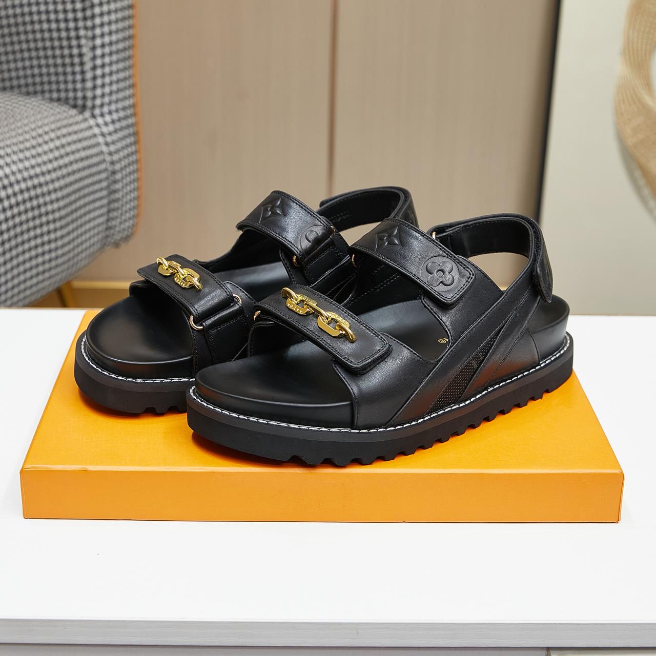 Louis Vuitton Paseo Flat Comfort Sandal   1AB3QE - PerfectKickZ