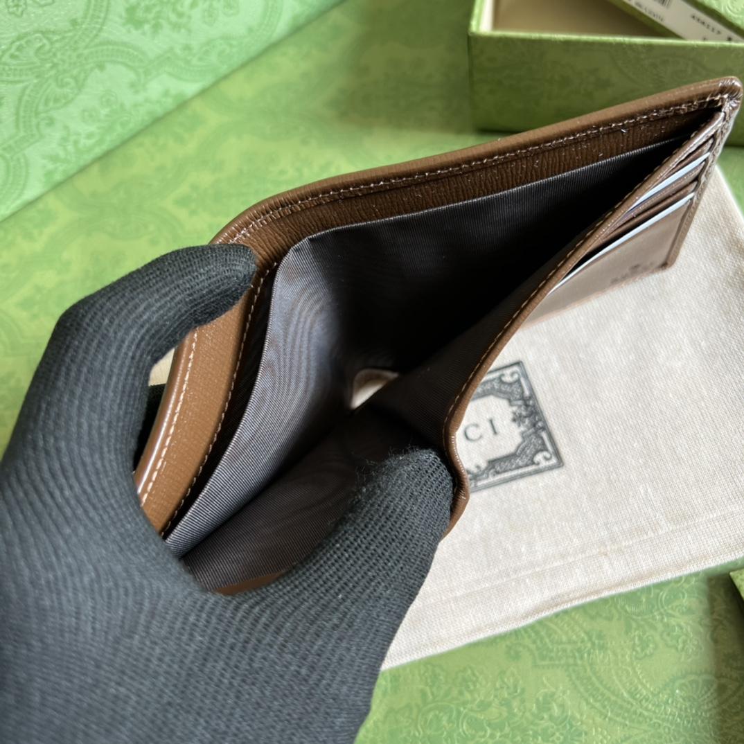 Gucci Wallet With Interlocking G - PerfectKickZ