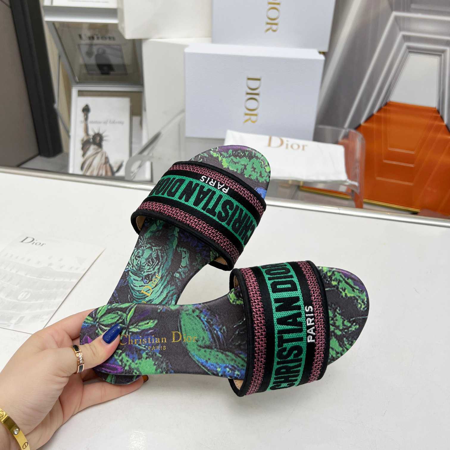 Dior Dway Slide - PerfectKickZ