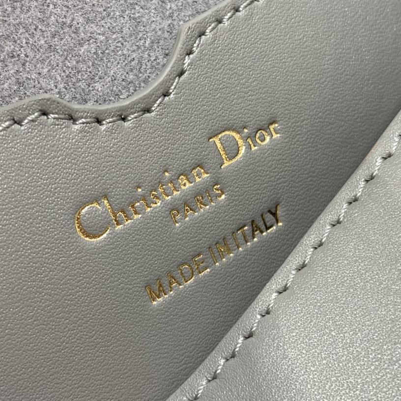Dior Bobby East-West Bag - PerfectKickZ