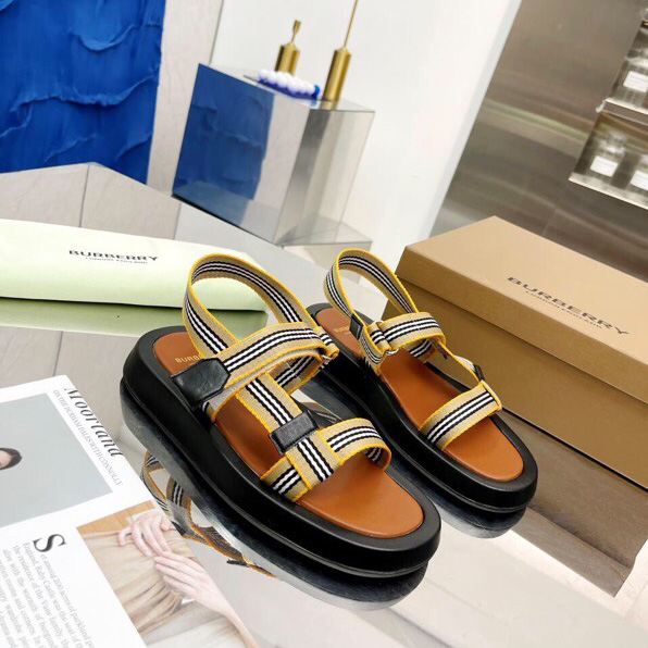 Burberry Icon Stripe Flat Sandals - PerfectKickZ