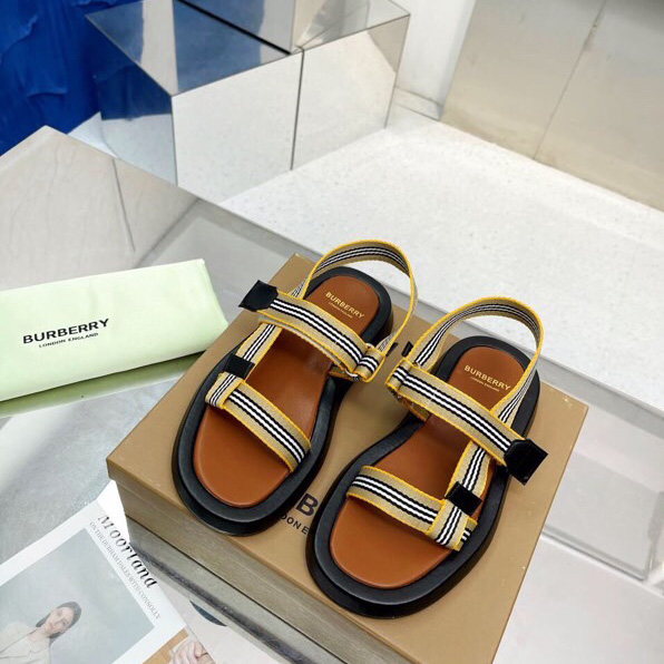 Burberry Icon Stripe Flat Sandals - PerfectKickZ