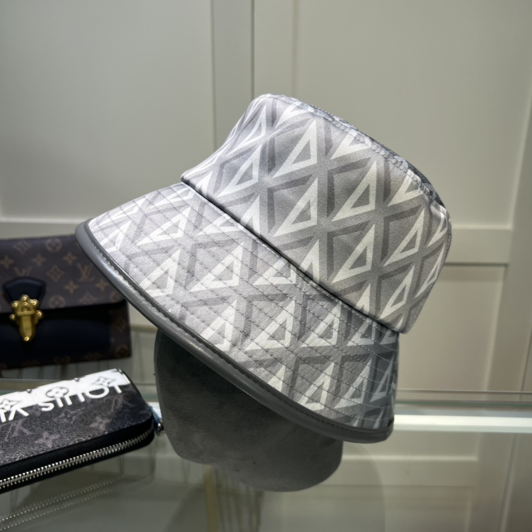 Dior Bucket Hat - PerfectKickZ