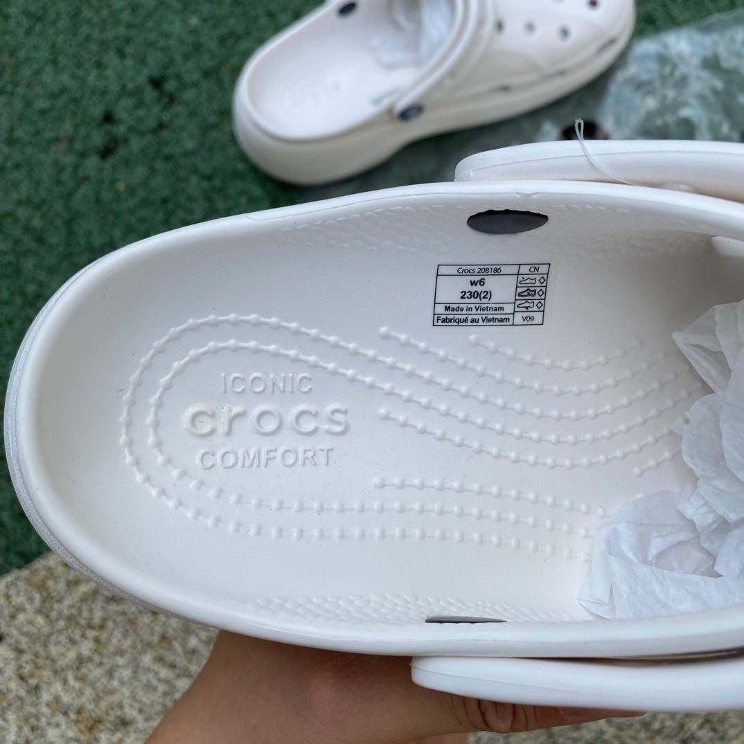 Crocs Baya Platform Clog - PerfectKickZ