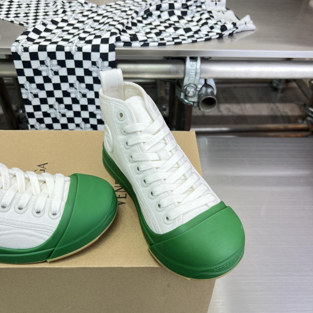 Bottega Veneta Vulcan Sneaker - PerfectKickZ