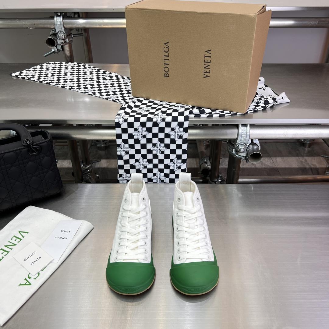 Bottega Veneta Vulcan Sneaker - PerfectKickZ