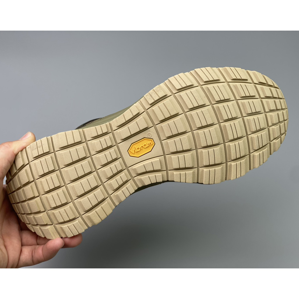 Moncler Lite Runner Low Top Sneaker - PerfectKickZ