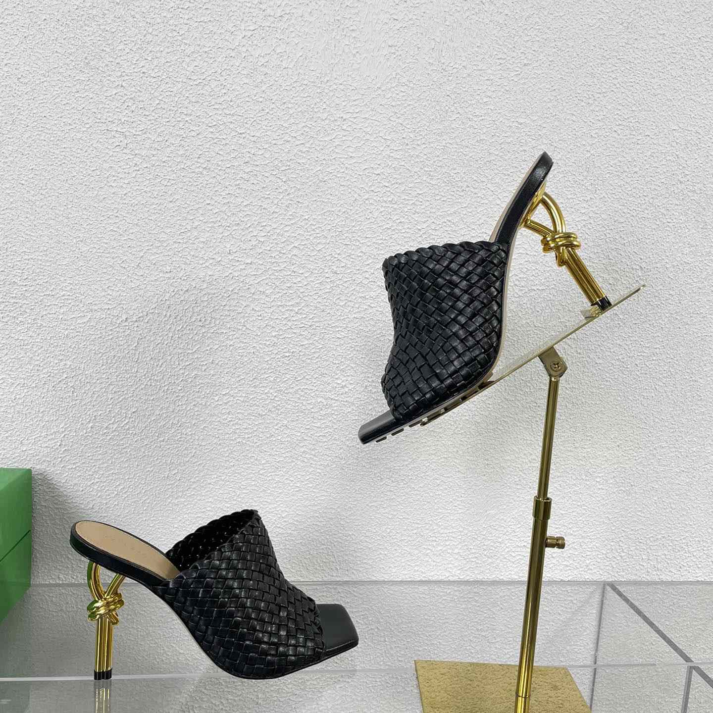 Bottega Veneta Knot Mule - PerfectKickZ