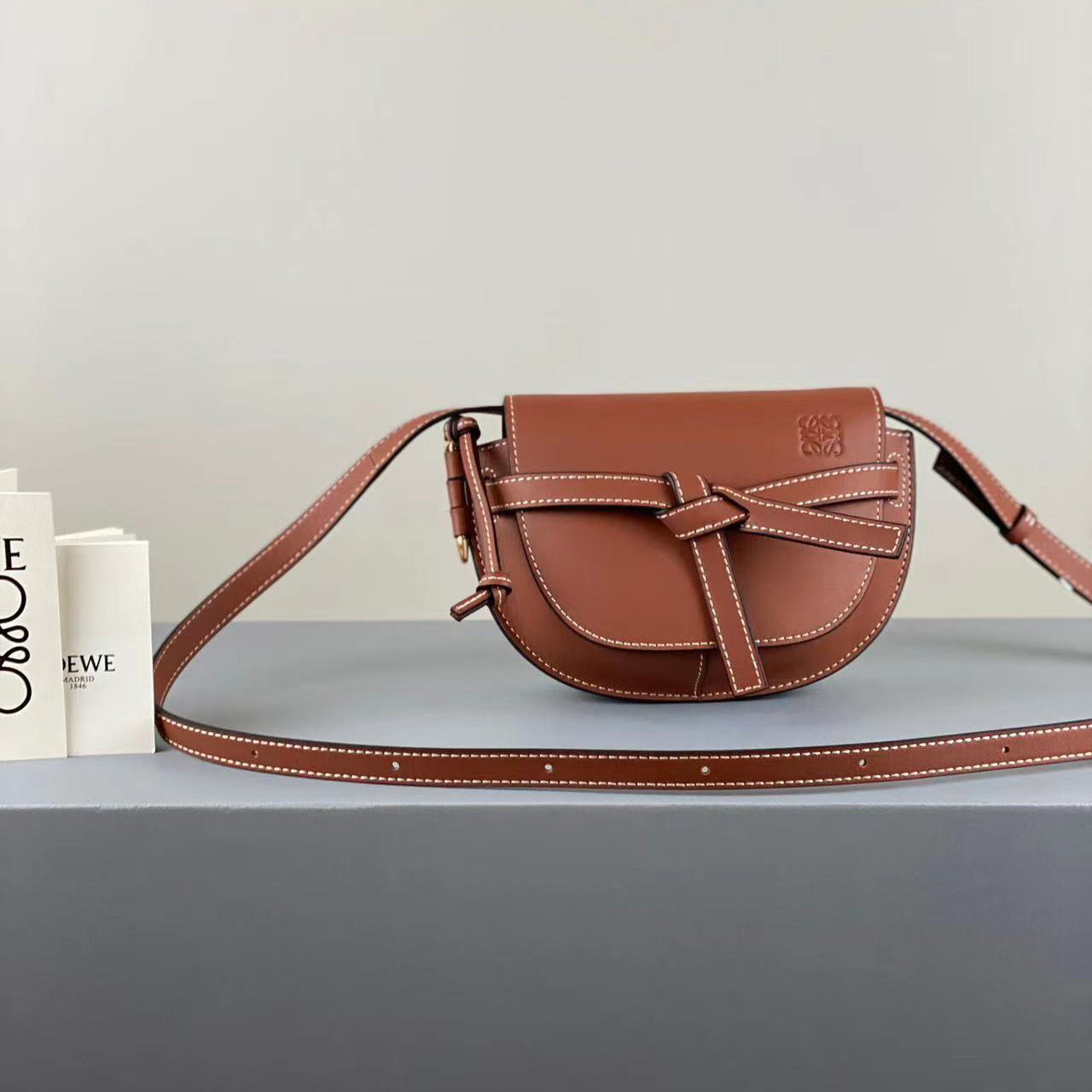 Loewe Gate Shoulder Bag  ( 20-13-8  cm) - PerfectKickZ