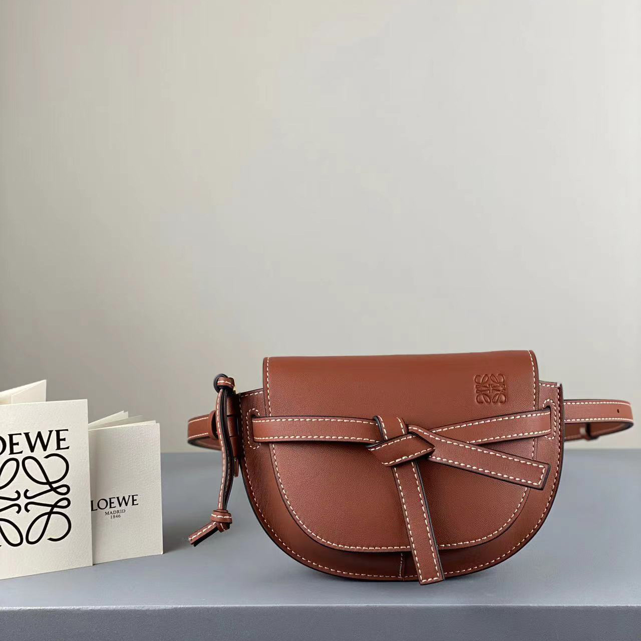 Loewe Gate Shoulder Bag  ( 20-13-8  cm) - PerfectKickZ