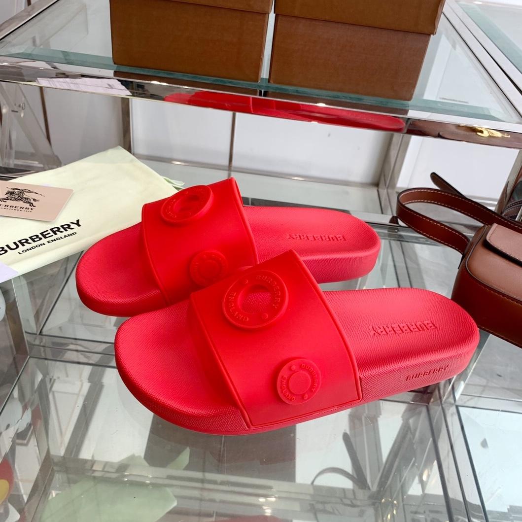 Burberry Eyelet Rubber Slide - PerfectKickZ