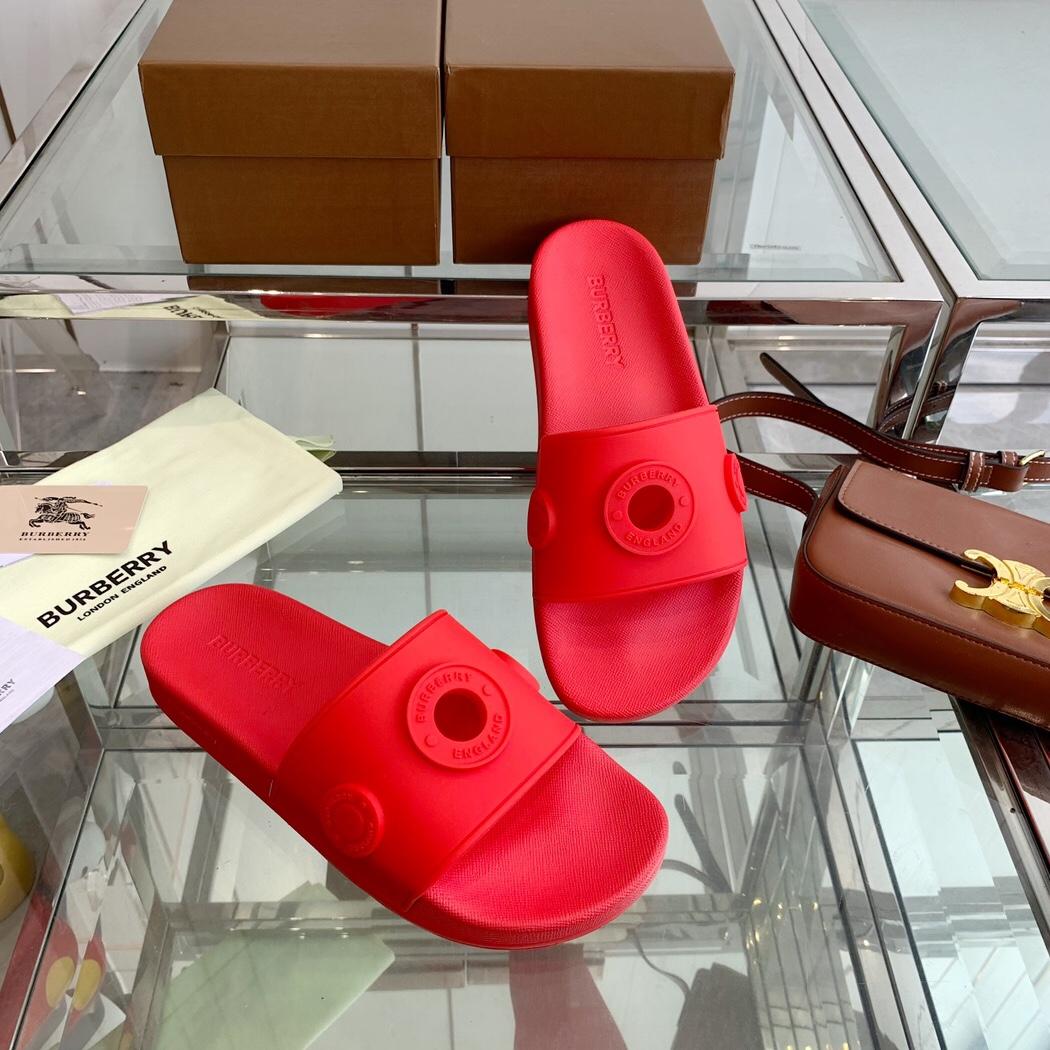 Burberry Eyelet Rubber Slide - PerfectKickZ