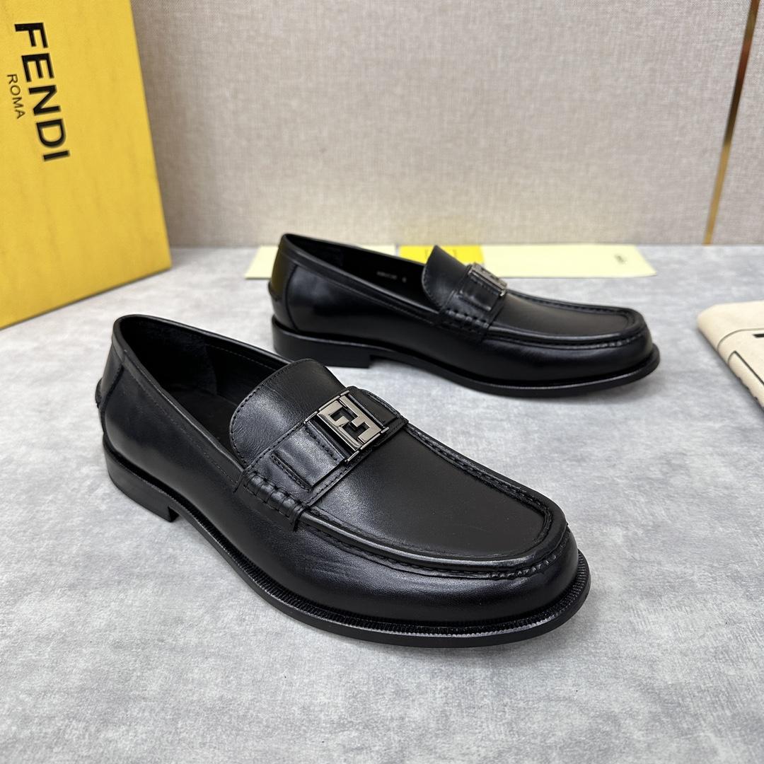 Fendi Men's Black Loafer - PerfectKickZ