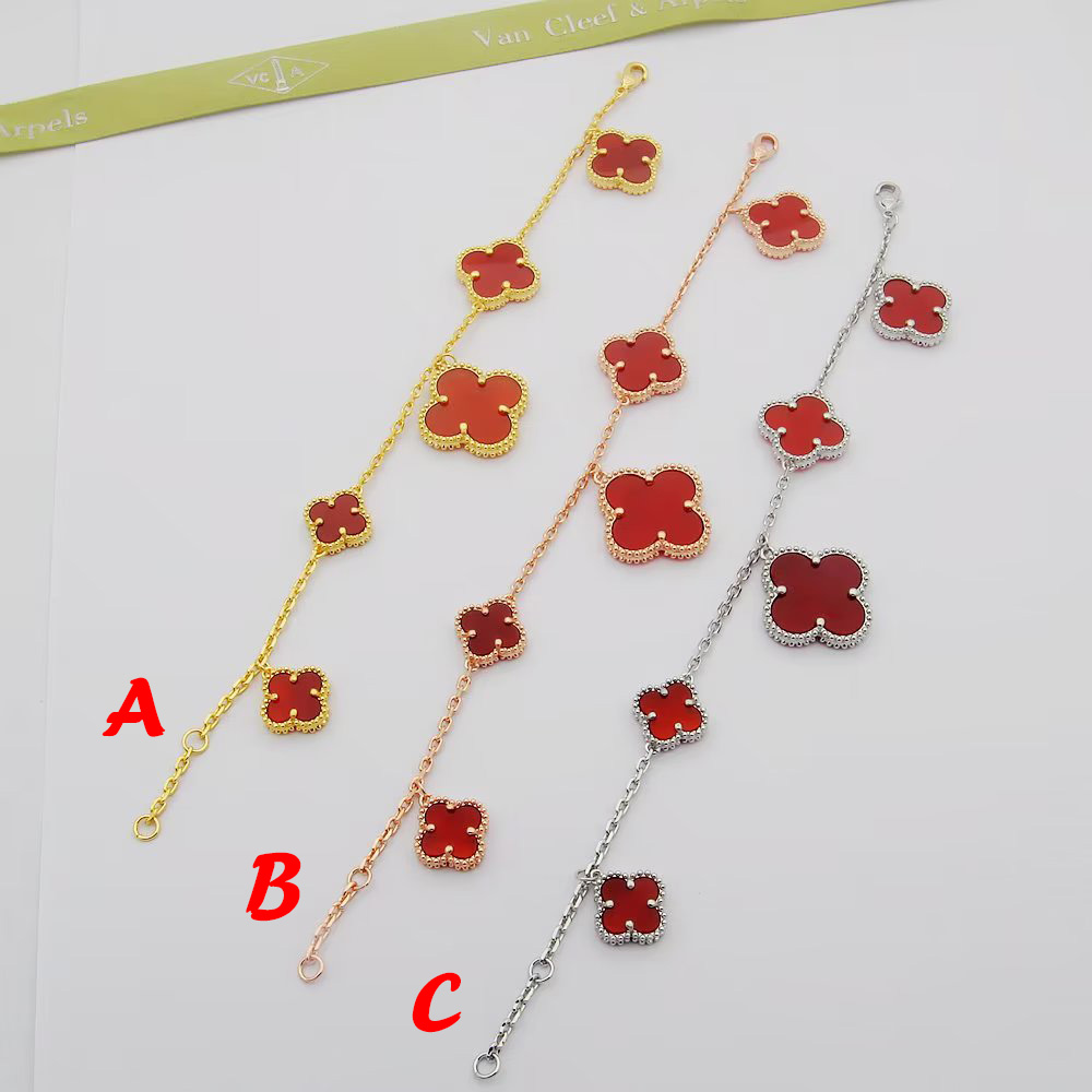 Van Cleef & Arpels Bracelet - PerfectKickZ