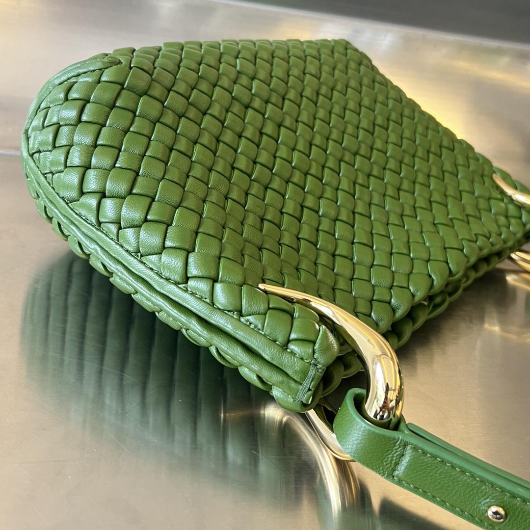 Bottega Veneta Small Clicker Shoulder Bag - PerfectKickZ