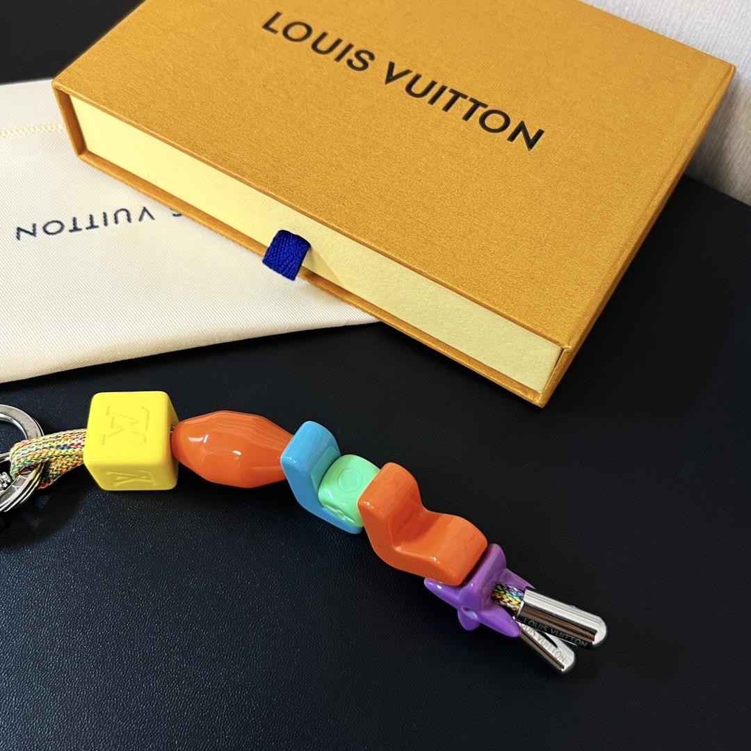 Louis Vuitton Lv Play Keychains & Holders   MP3450 - 