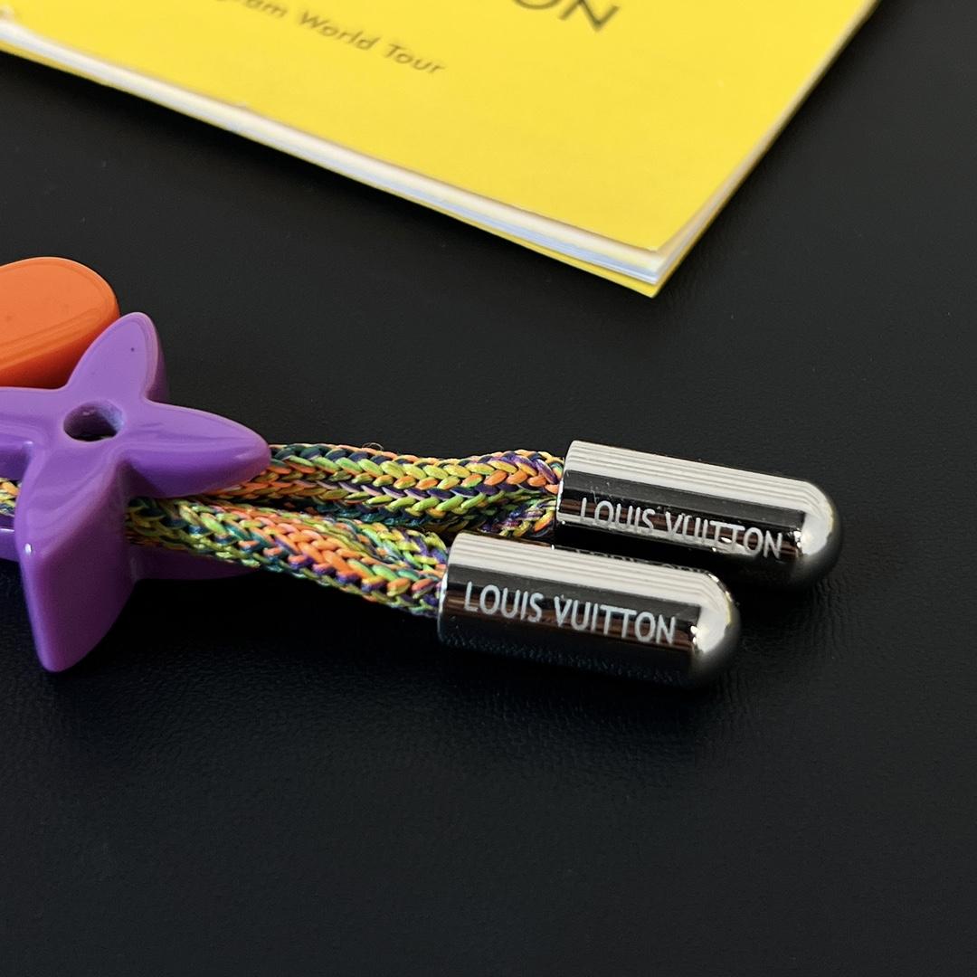 Louis Vuitton Lv Play Keychains & Holders   MP3450 - 