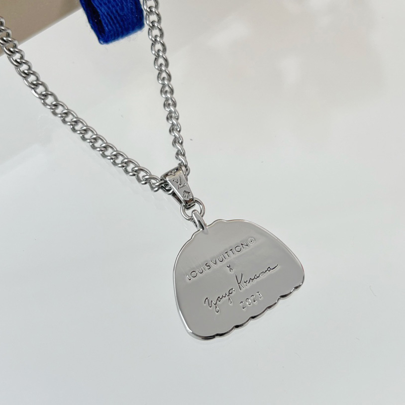 Louis Vuitton LV x YK Pumpkin Pendant    M01099 - PerfectKickZ