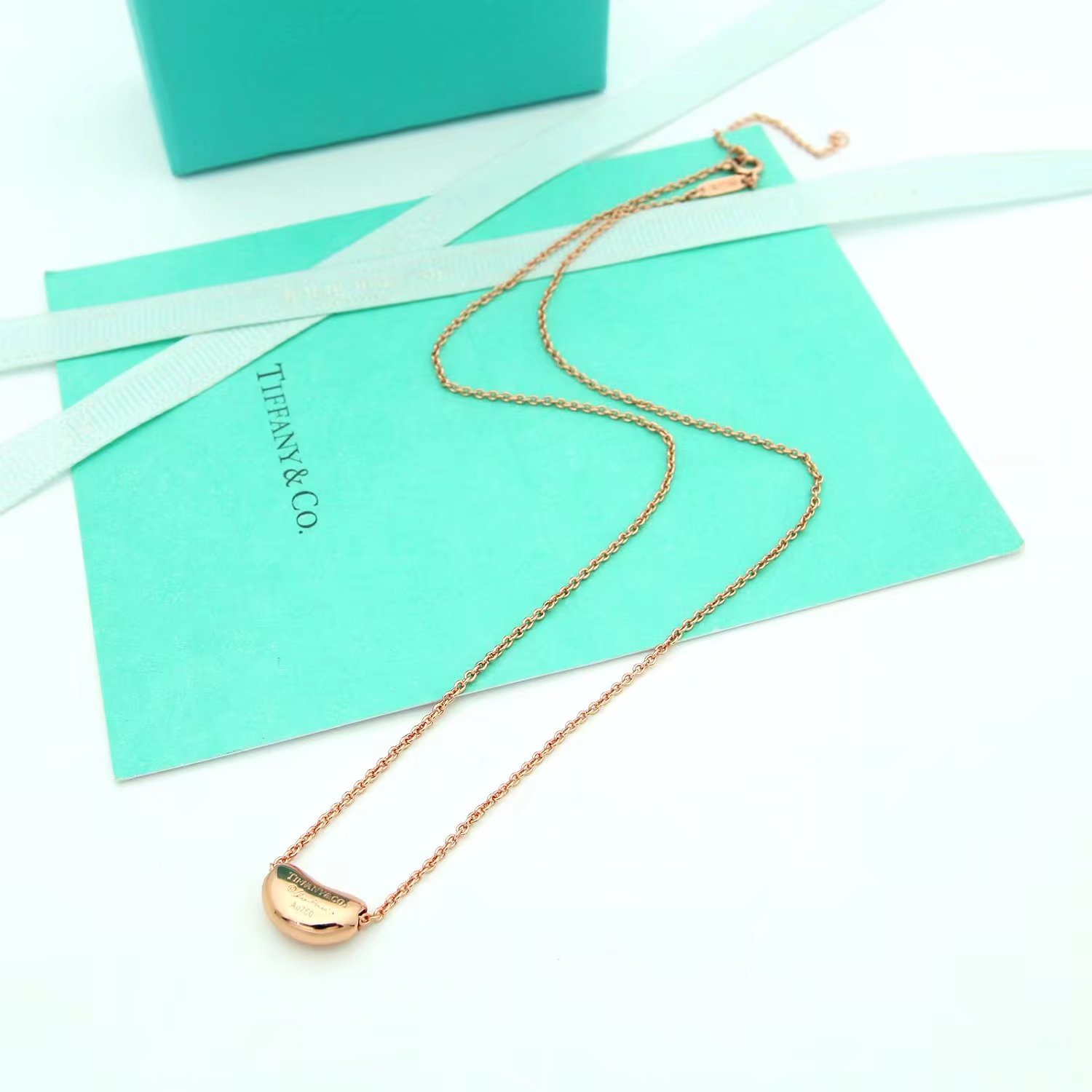 Tiffany&CO Bean® design Pendant - PerfectKickZ
