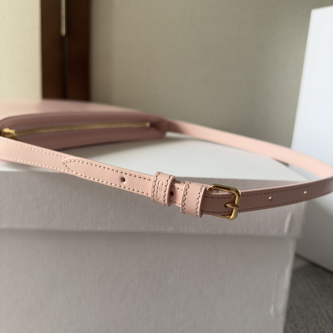 Celine Medium Celine Croque Bag In Shiny Calfskin Pink - PerfectKickZ