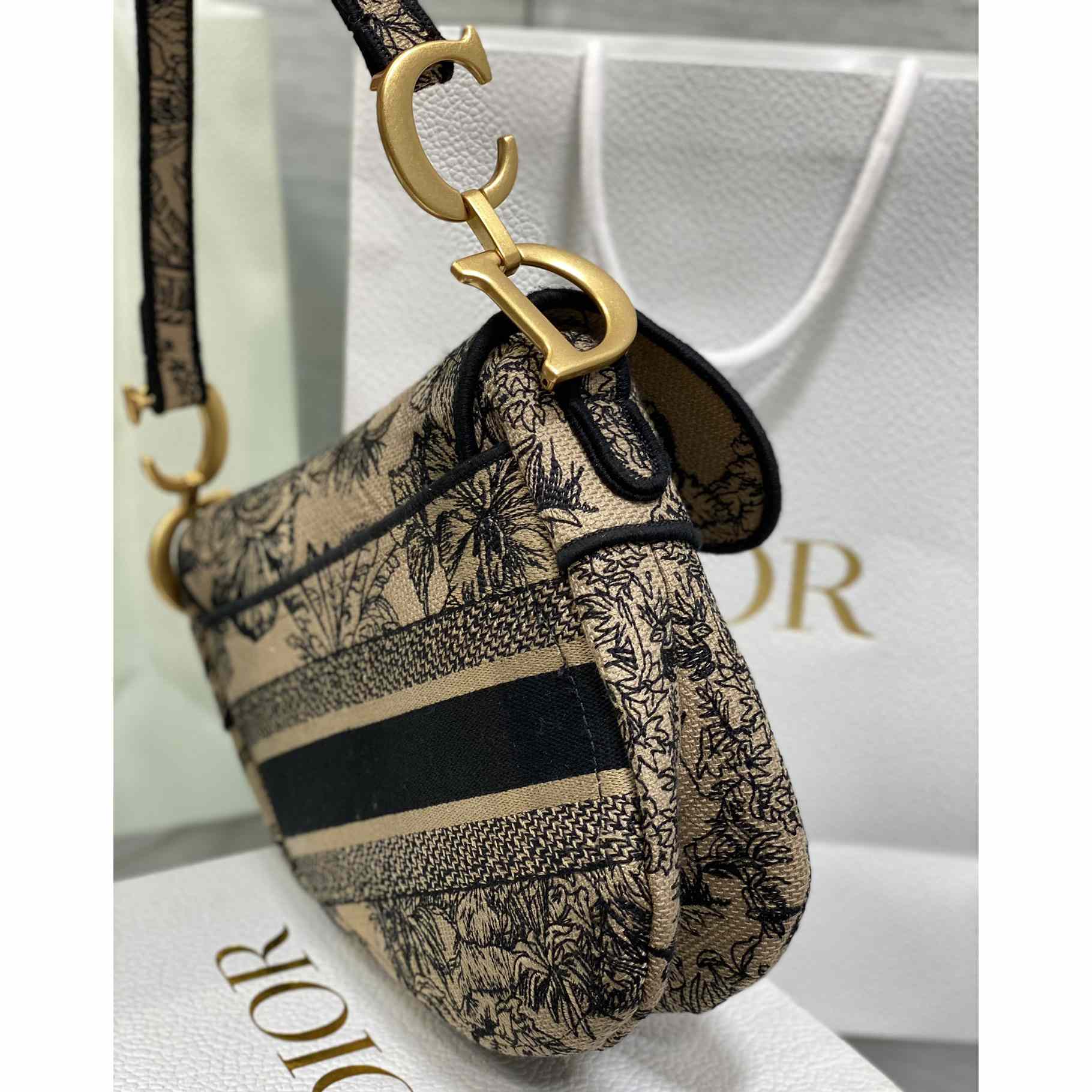 Dior Saddle Bag  - PerfectKickZ