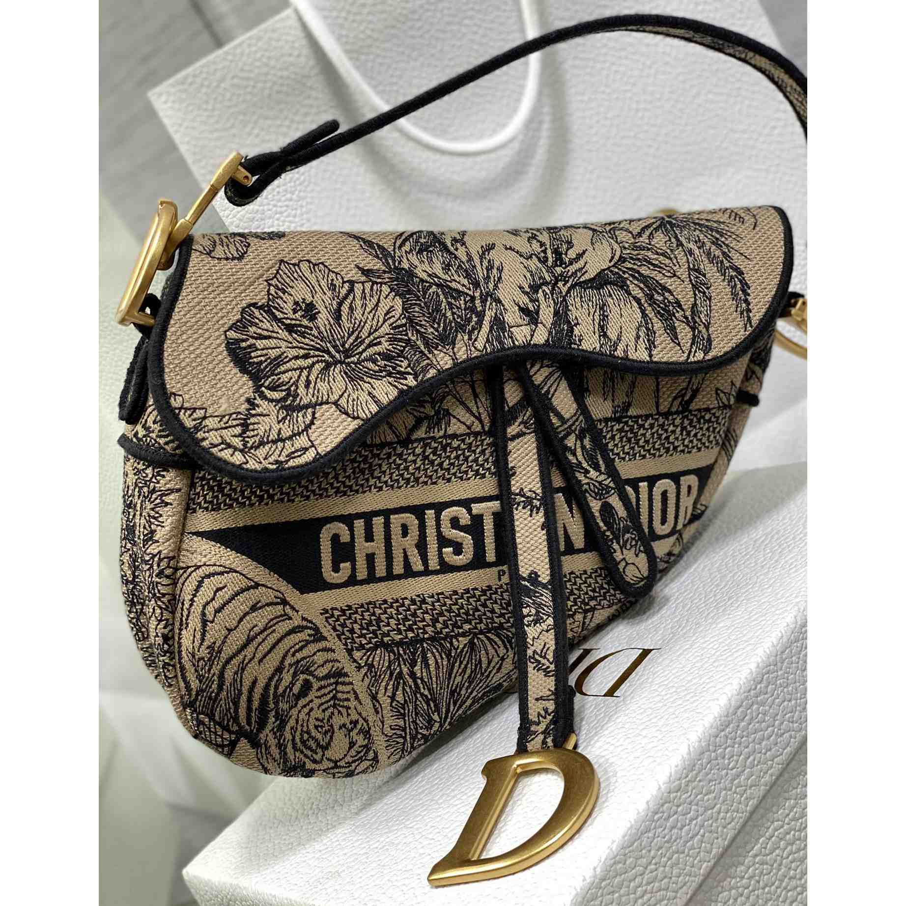 Dior Saddle Bag  - PerfectKickZ