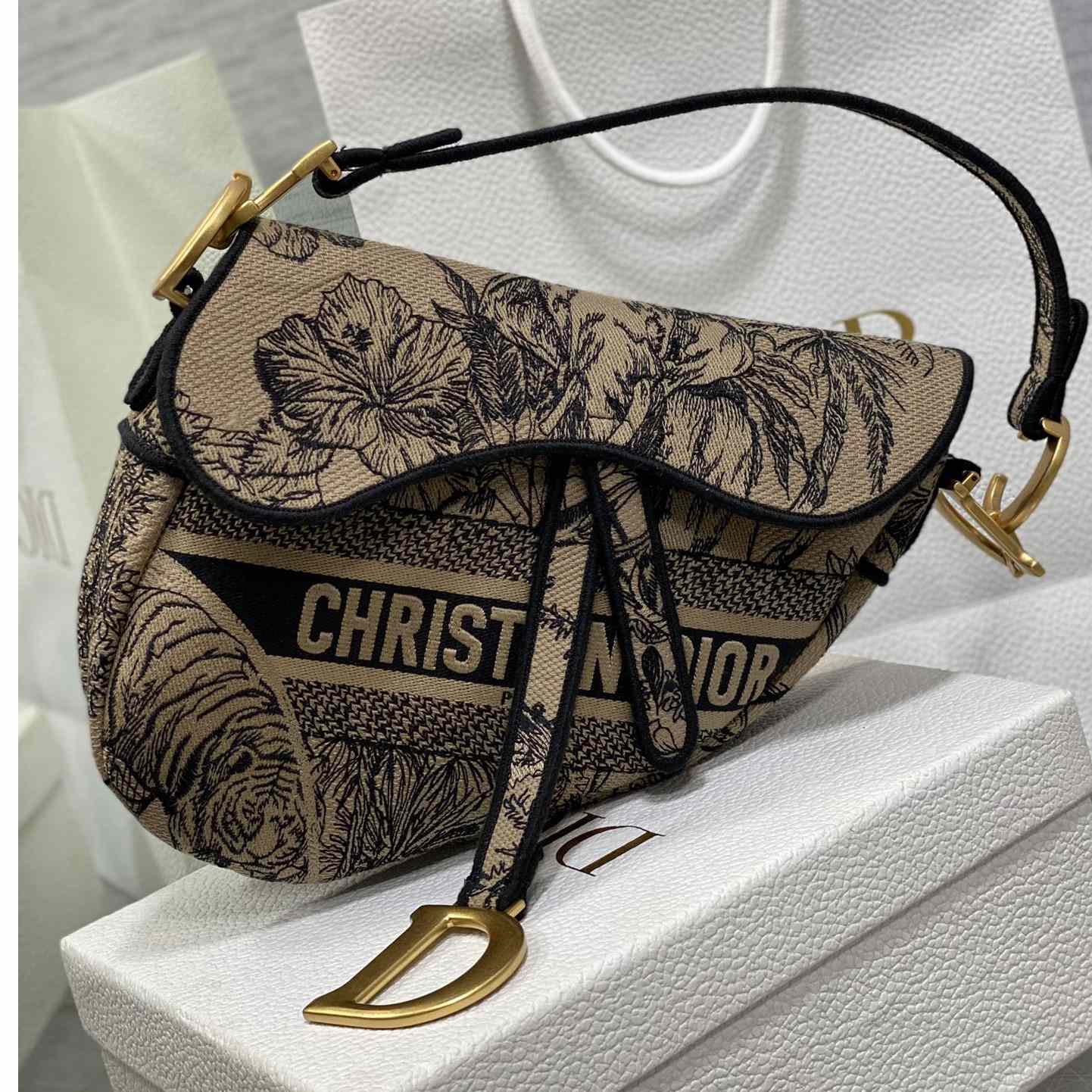 Dior Saddle Bag  - PerfectKickZ